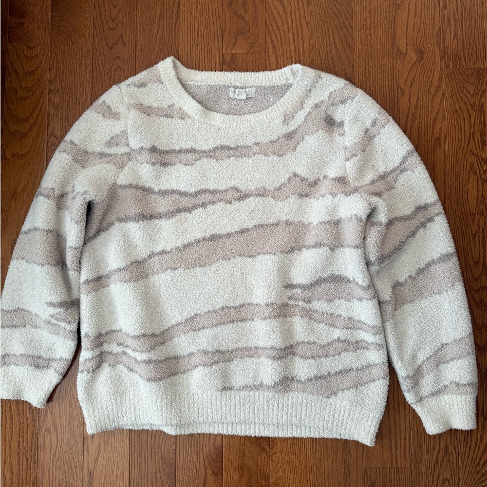 Barefoot dreams sweater size xl